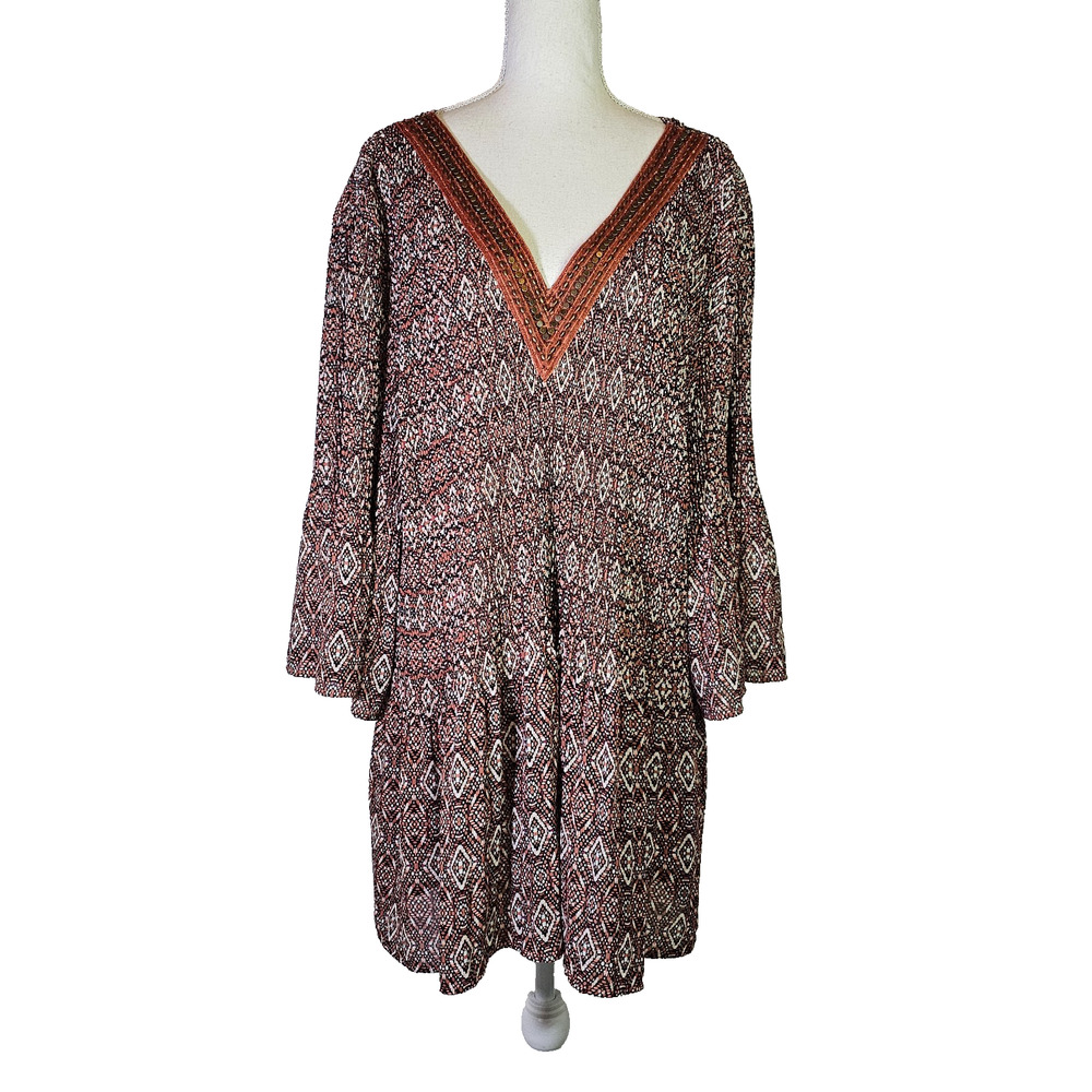 Catherines Tunic Top Size 4X 30/32W Pleated Beaded Stretchy Flared Sleeve